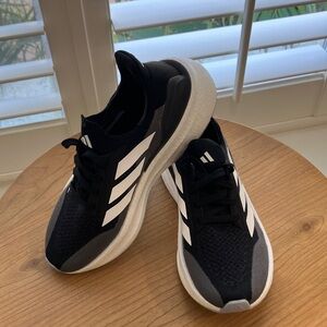Adidas UltraBoost size 6US
